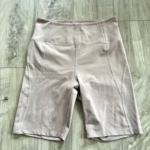 Girlfriend Collective bike shorts - Picture 5 of 8